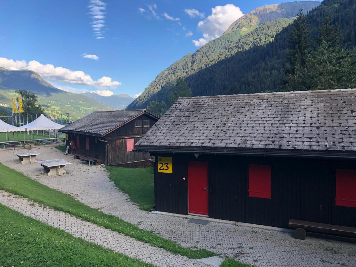 Touring Club Svizzero - Sezione Ticino Hostel Quinto Bagian luar foto